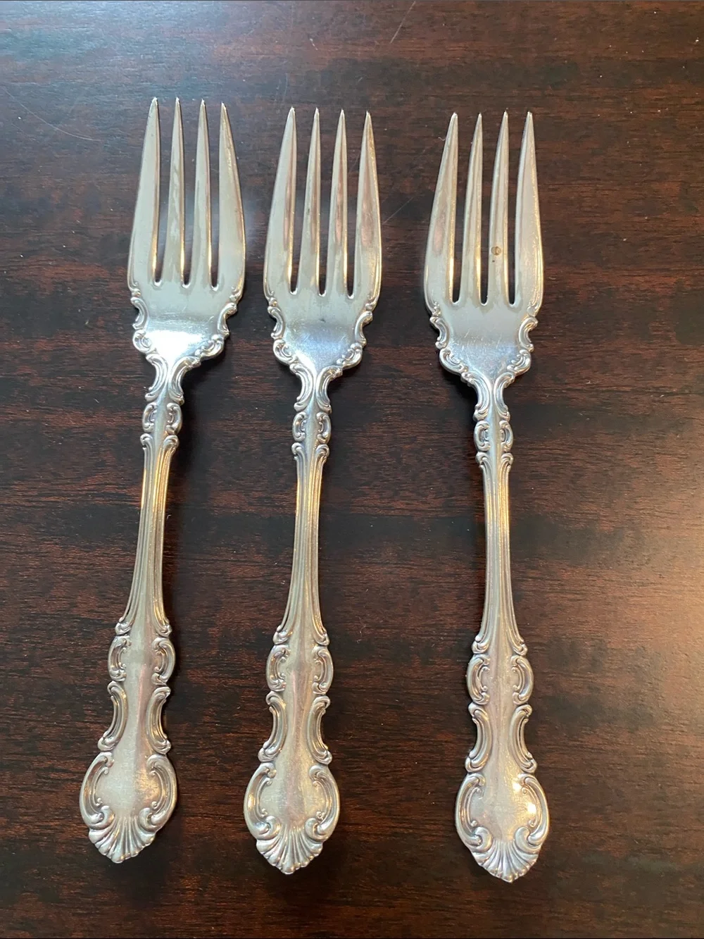 Set of 1835R Wallace Silverplate dessert forks (6)